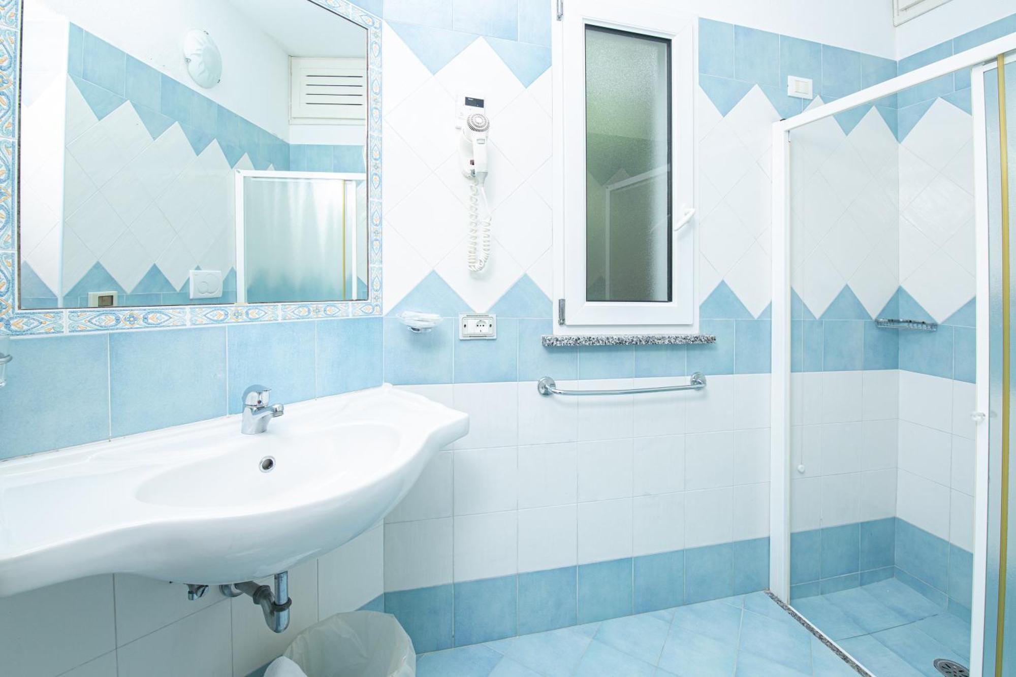 Tina Aparthotel Forio (Isola d'Ischia)