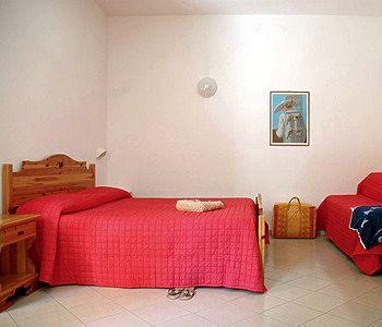 Aparthotel Tina 2*