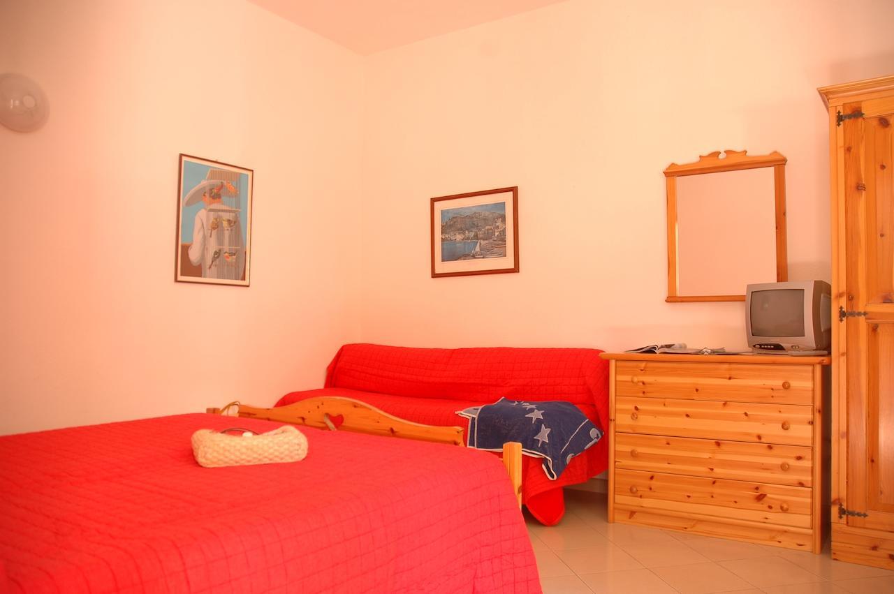 Tina Forio di Ischia